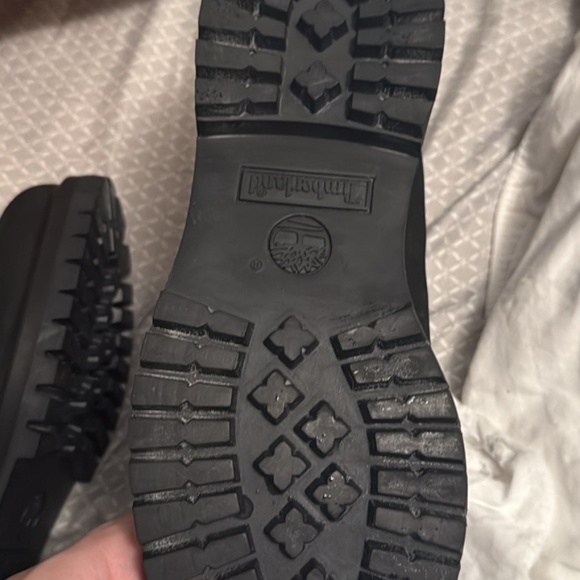 Timberland 6” waterproof size 8 men’s/10 women’s - Black - Picture 4 of 5